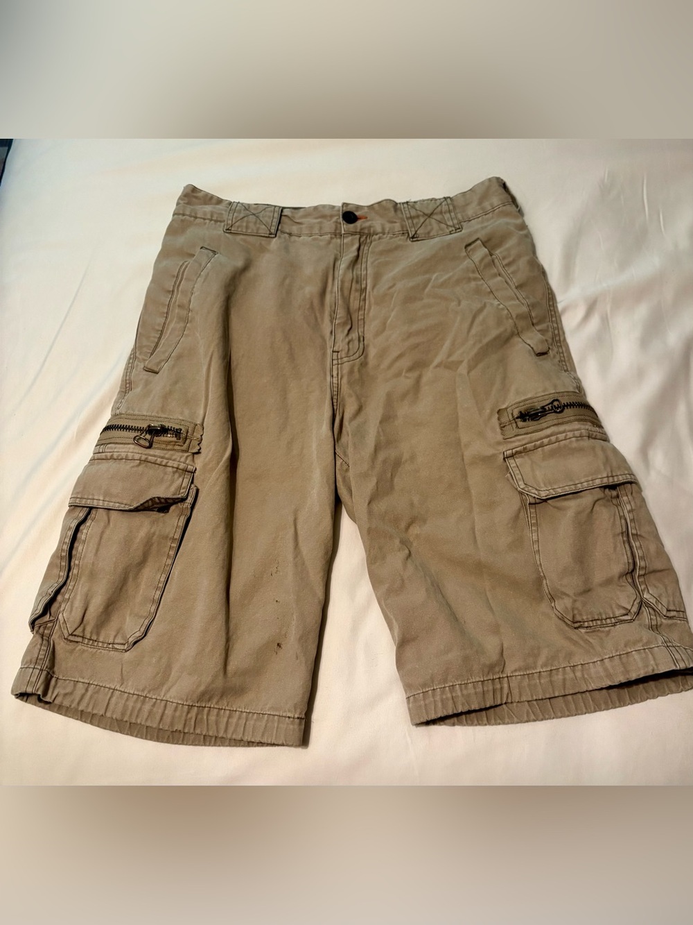 Bugle Boy Men's Tan Cargo Shorts with Multiple Pockets